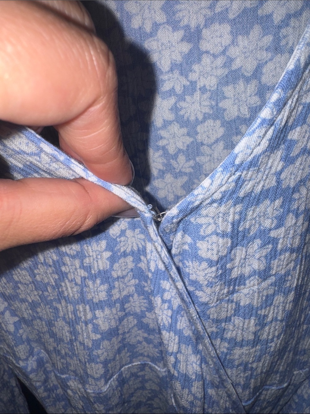Billabong -Sky Blue Floral Wrap Dress Size Small 🌼 - Picture 8 of 17